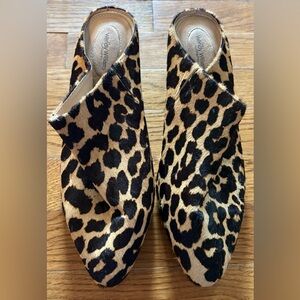 Wendy Williams Animal Print Leather Mule, Women’s size 10W, EUC
